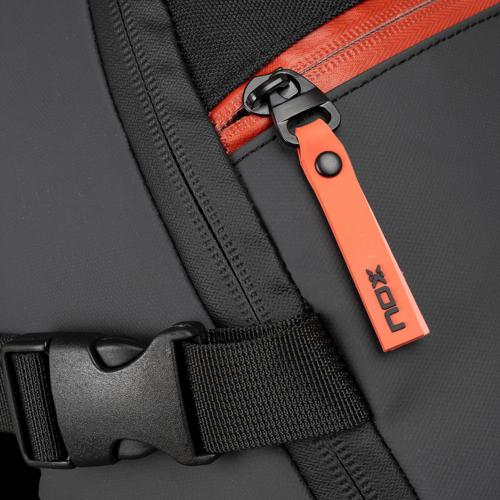 2024 - Sac à dos NOX Luxury Open Séries Noir / Rouge – Image 11